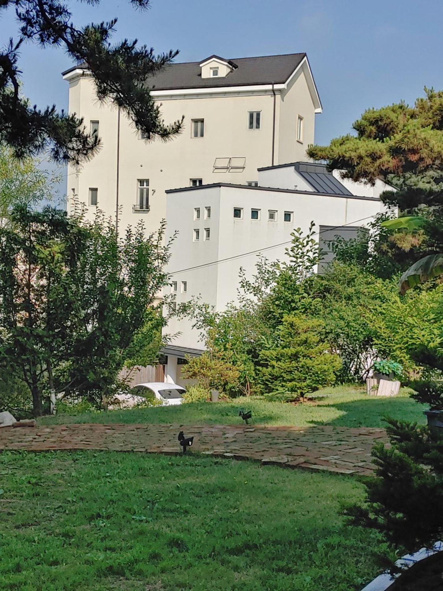 The Castle Stay Чхунчхон Екстер'єр фото